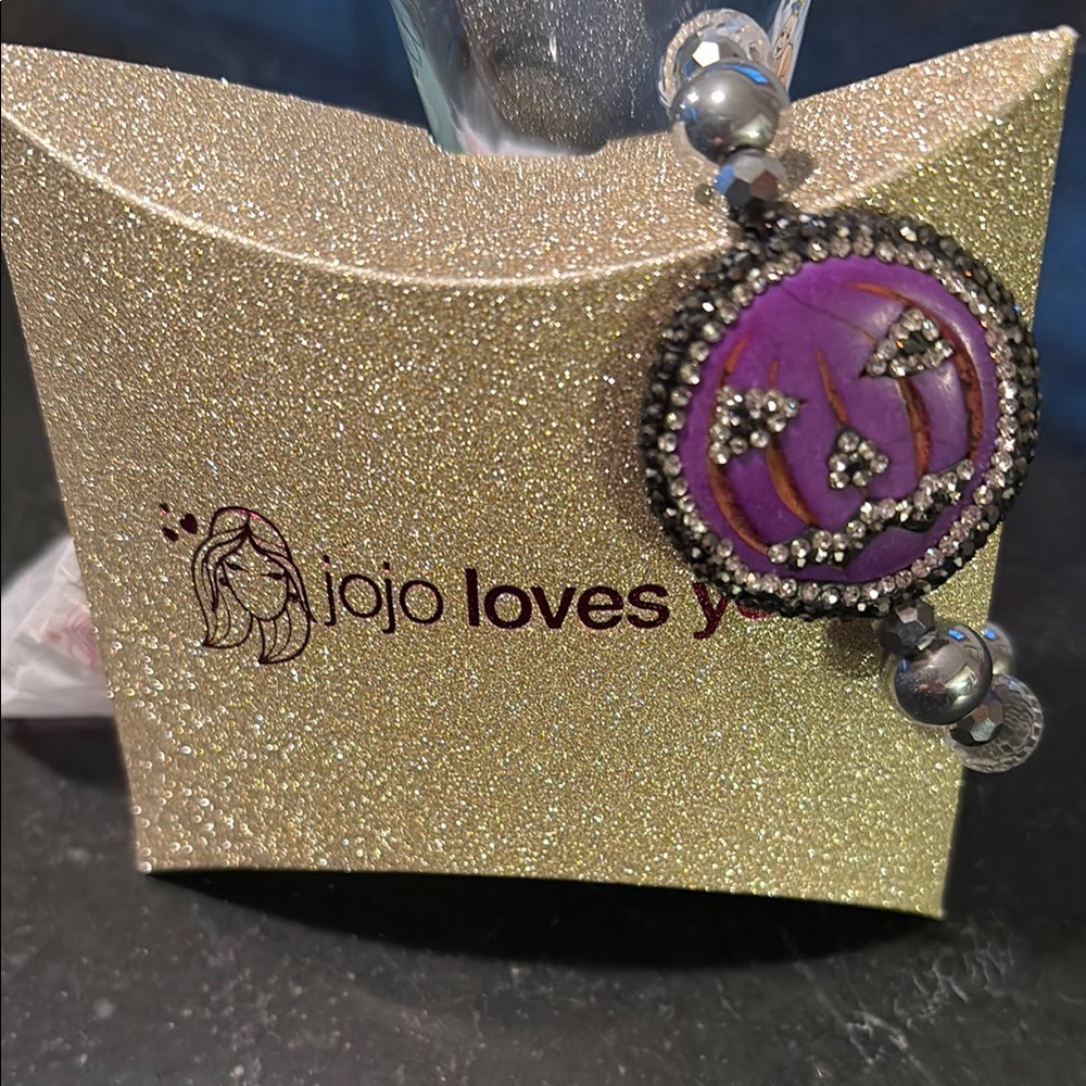 Jojo loves you purple pumpkin bracelet Halloween